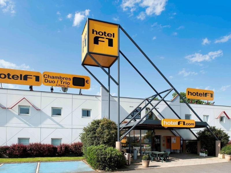 Hotelf1 Nemours Exterior photo